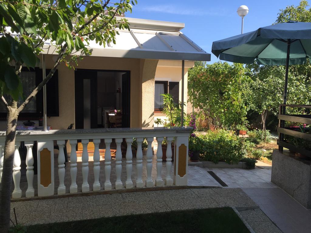 Apartments Nevenka คิร์ก ห้อง รูปภาพ