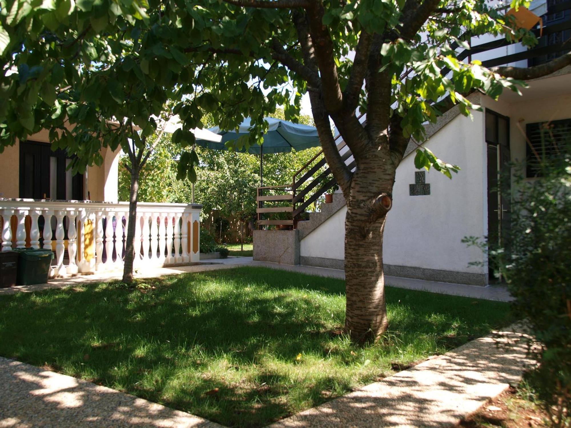 Apartments Nevenka คิร์ก ห้อง รูปภาพ