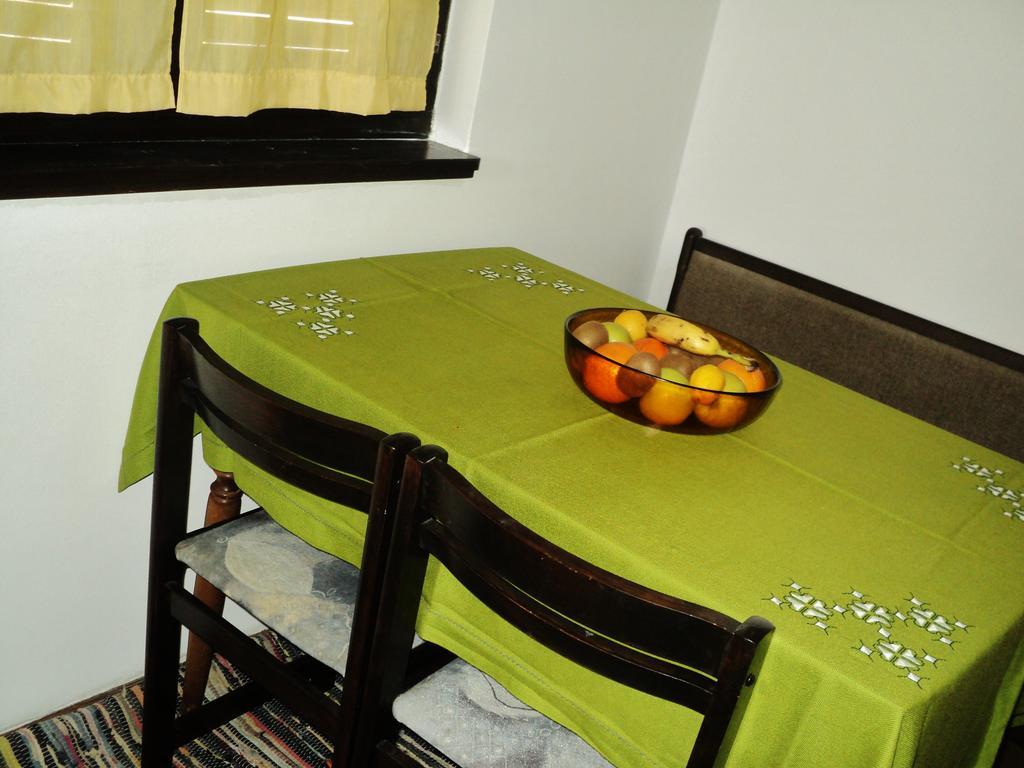 Apartments Nevenka คิร์ก ภายนอก รูปภาพ